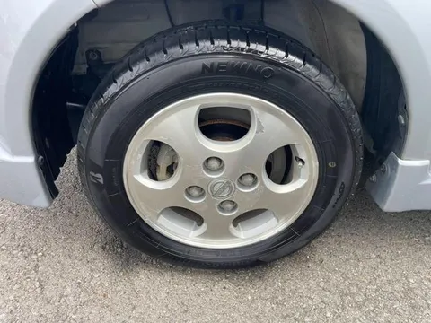Nissan Otti