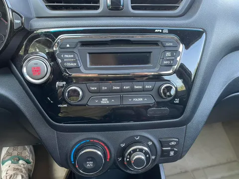 Kia K2
