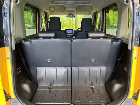 Suzuki Spacia Gear