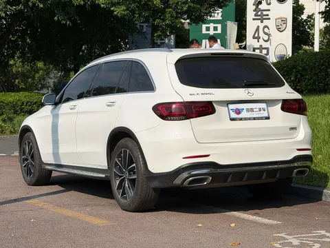 Mercedes-Benz Mercedes-Benz GLC