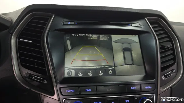 Hyundai Grand Santa Fe (Maxcruz)