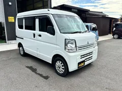 Mitsubishi Minicab Van