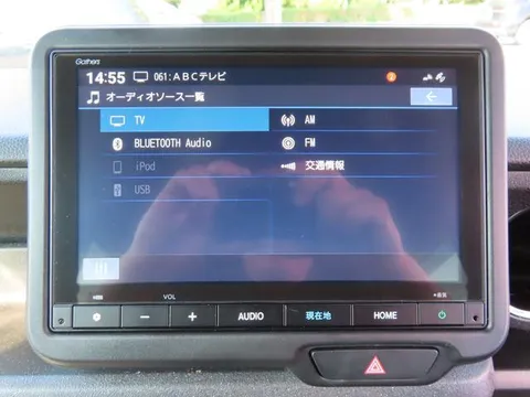 Honda N-BOX Custom