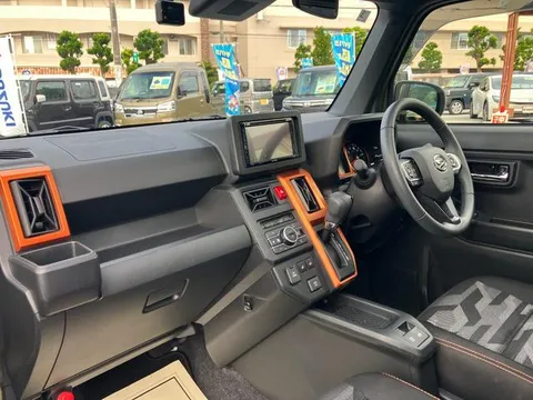 Daihatsu Taft
