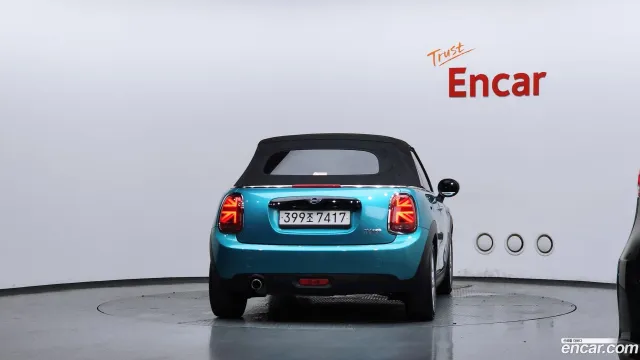 MINI Cooper Convertible