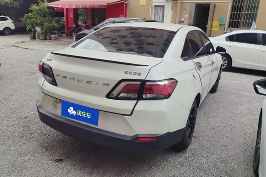 Venucia D60
