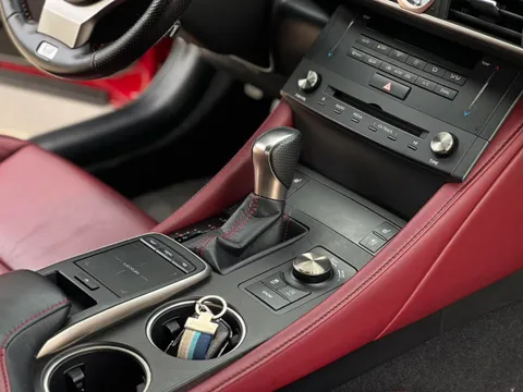 Lexus RC