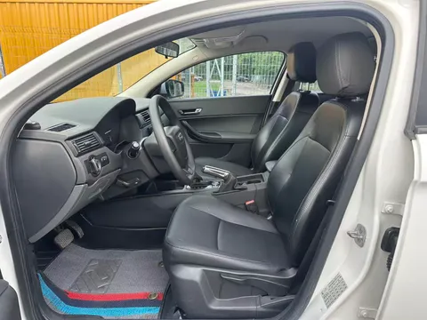Qoros 3
