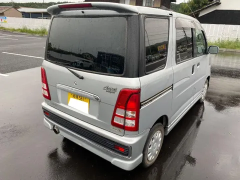 Daihatsu Atrai Wagon