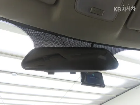 Kia Deluxe