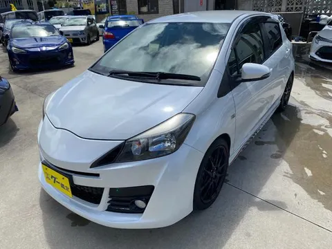 Toyota Yaris (Vitz)