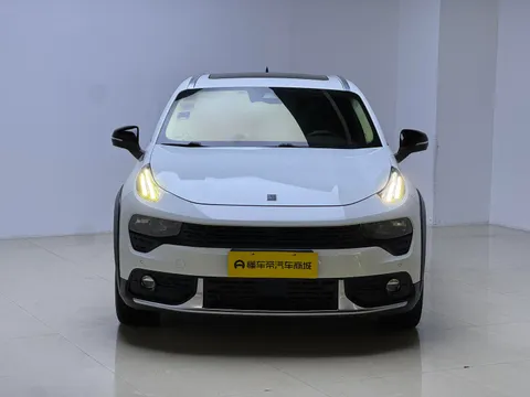 Lynk & Co Lynk & Co 02