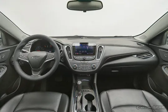 Chevrolet Malibu XL