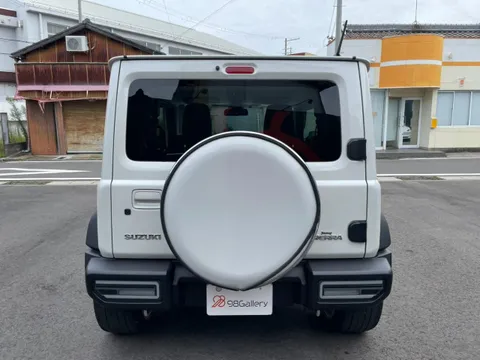 Suzuki Jimny Sierra