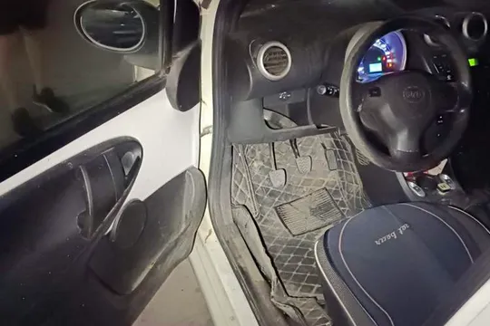 BYD F0