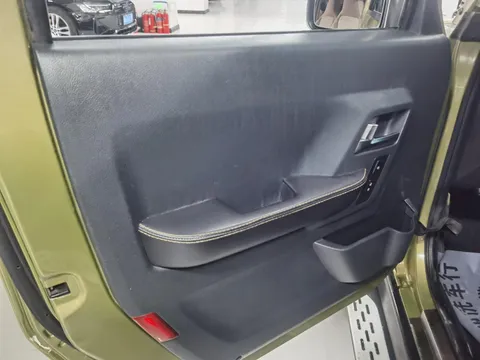 BAIC BJ40