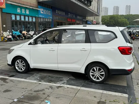 Baojun 730