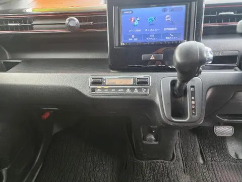 Suzuki Wagon R Stingray