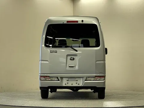 Toyota Pixis Van