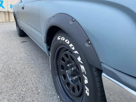 Toyota Hilux Sports Pick Up
