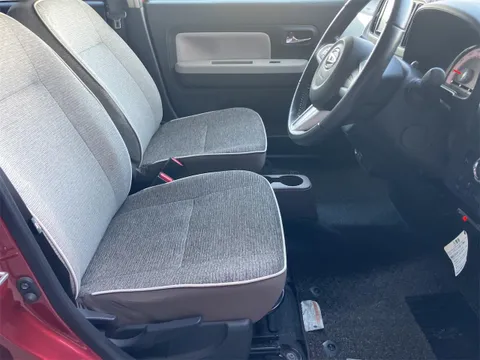 Daihatsu Mira Tocot