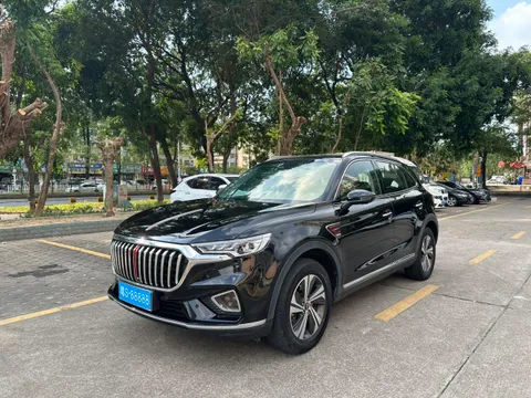 Hongqi HS5