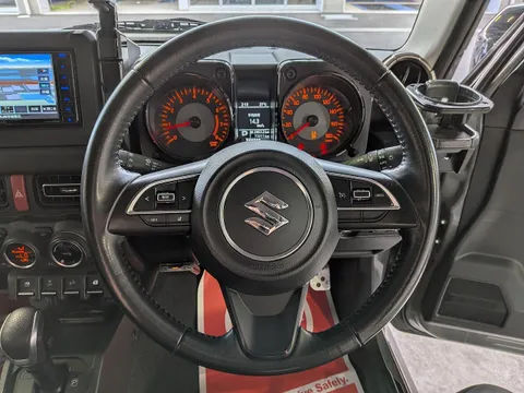 Suzuki Jimny Sierra