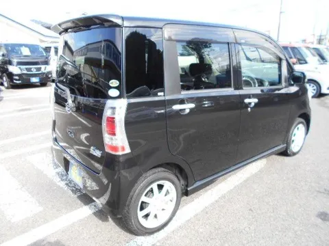 Daihatsu Tanto Exe