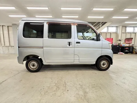 Daihatsu Hijet Cargo