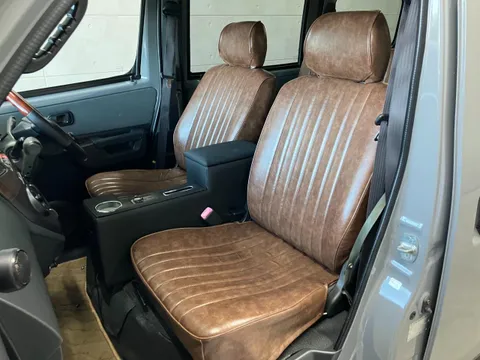 Toyota TownAce Van
