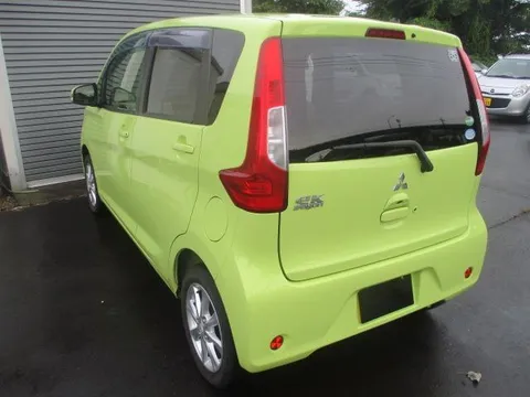 Mitsubishi eK Wagon