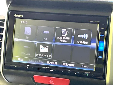 Honda N-BOX Custom