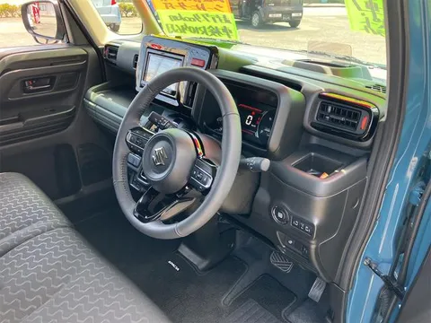 Suzuki Spacia Gear