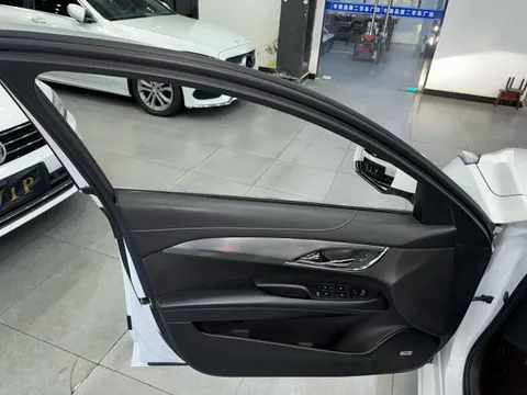 Cadillac ATS-L