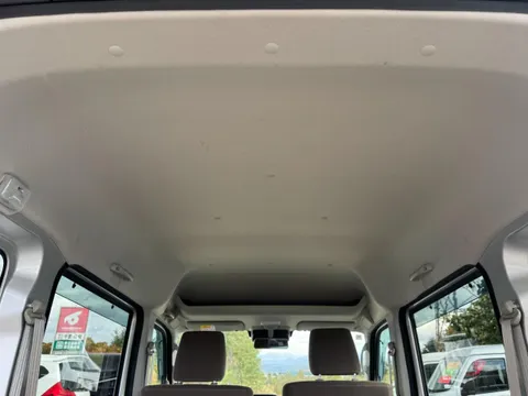 Mitsubishi Minicab Van
