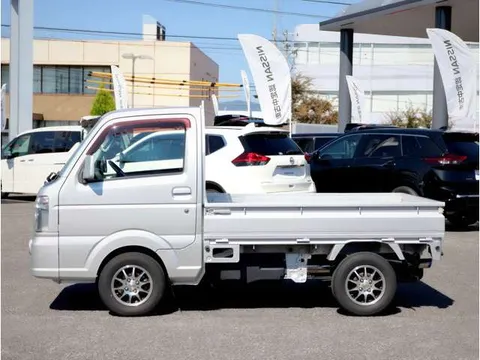 Nissan Clipper Truck