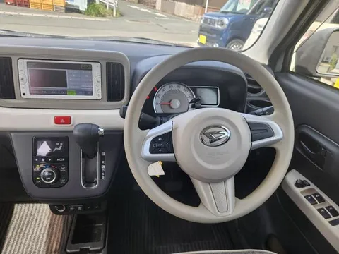 Daihatsu Mira Tocot