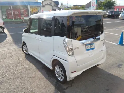 Mitsubishi eK Space Custom
