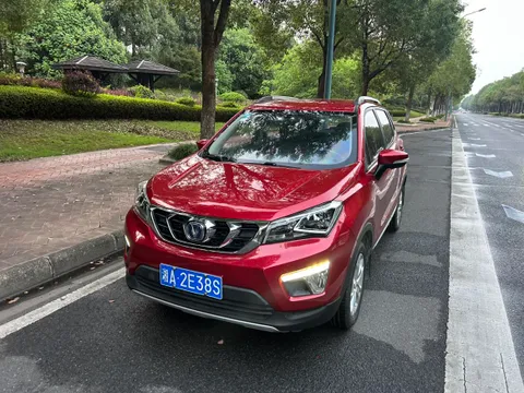 Changan CS15