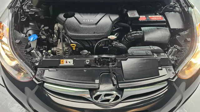 Hyundai Elantra (Avante)