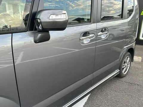 Honda N-BOX Plus Custom