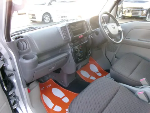 Nissan Clipper