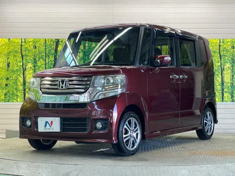 Honda N-BOX Custom