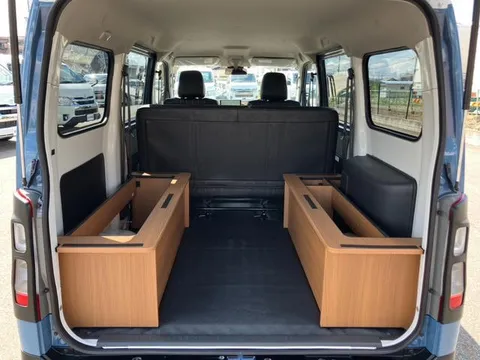 Toyota TownAce Van