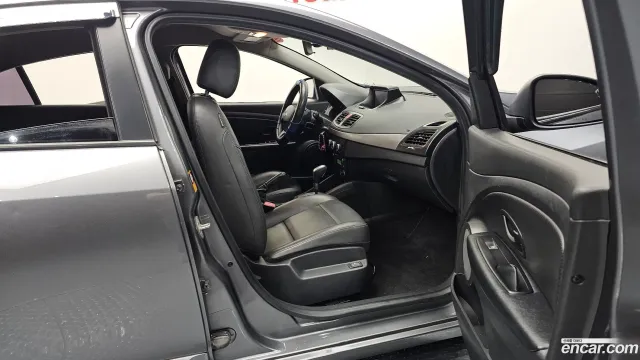 Renault SM3