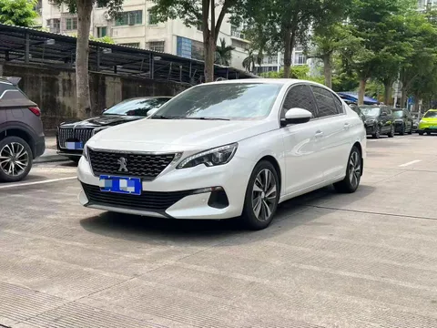 Peugeot 408