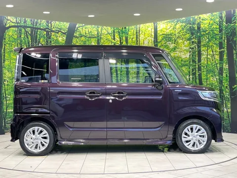 Suzuki Spacia Custom
