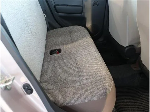 Daihatsu Mira Tocot