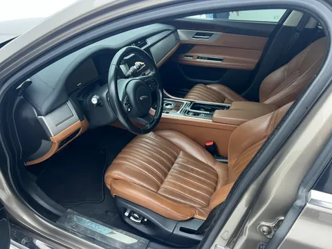 Jaguar XFL