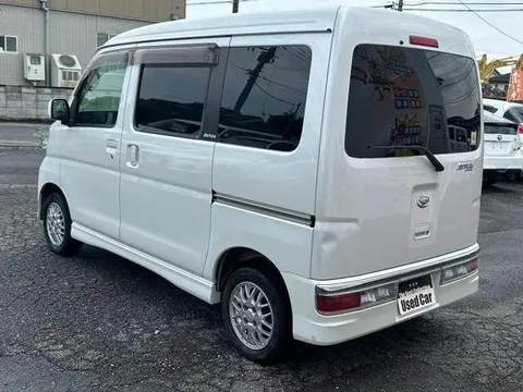 Daihatsu Atrai Wagon